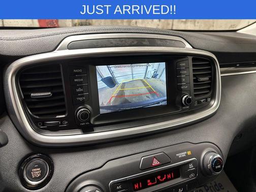 2020 Kia Sorento EX V6