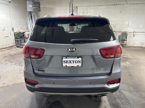 2020 Kia Sorento EX V6