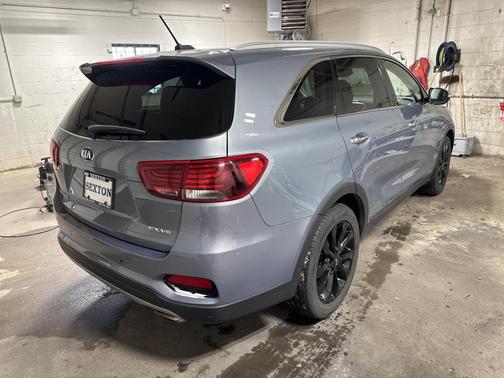 2020 Kia Sorento EX V6
