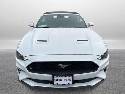 2022 Ford Mustang EcoBoost