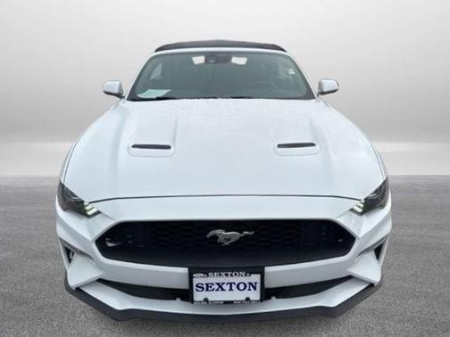 2022 Ford Mustang EcoBoost