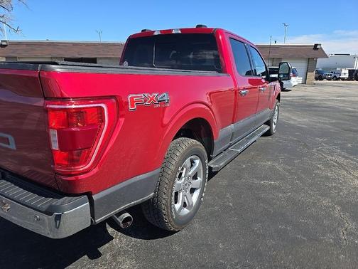 Rapid Red Metallic Tinted Clearcoat 2021 Ford F-150 XLT