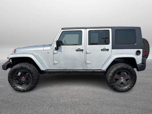 2010 Jeep Wrangler Unlimited Sahara