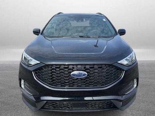 2022 Ford Edge ST Line