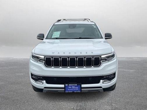 Bright White Clearcoat 2024 Jeep Wagoneer Series II