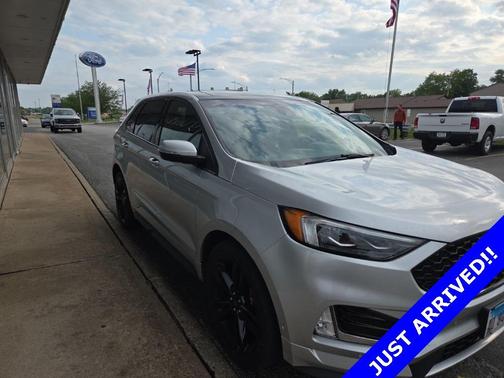 2019 Ford Edge ST