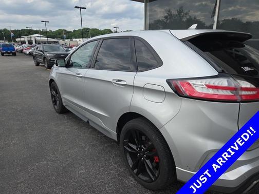2019 Ford Edge ST
