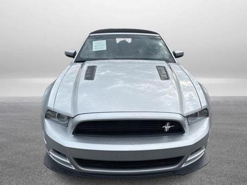 2014 Ford Mustang GT Premium