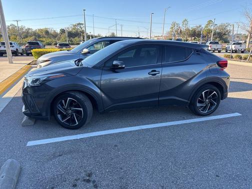 2021 Toyota C-HR Limited