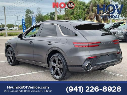 Melbourne Gray 2022 Genesis GV70 2.5T AWD