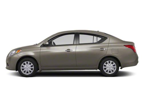2013 Nissan Versa 1.6 SL