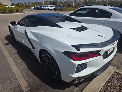 2024 Chevrolet Corvette Stingray w/2LT