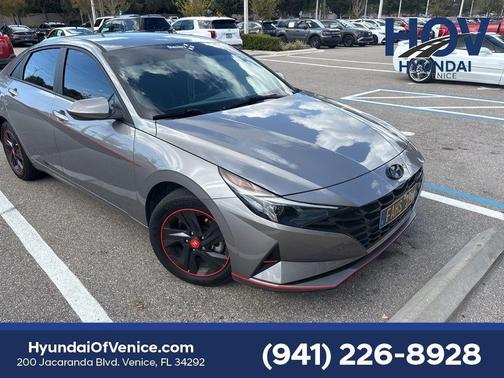 2023 Hyundai ELANTRA SEL