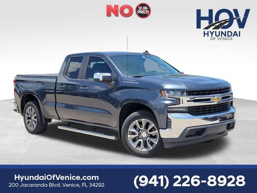 Shadow Gray Metallic 2020 Chevrolet Silverado 1500 LT