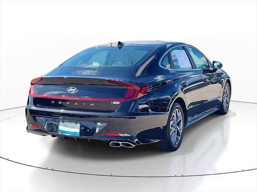 2022 Hyundai SONATA SEL