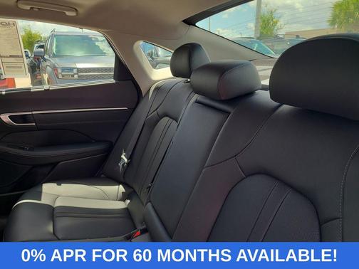 2025 Hyundai SONATA Hybrid Limited