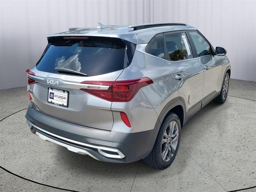 2023 Kia Seltos S