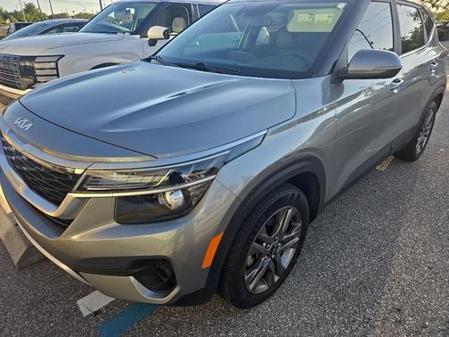 2023 Kia Seltos S