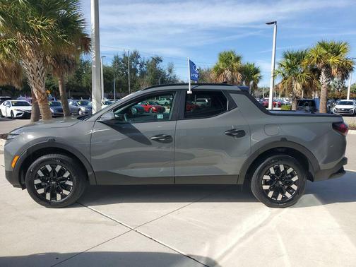 2025 Hyundai SANTA CRUZ SEL Activity