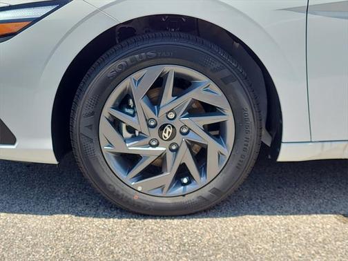 2025 Hyundai ELANTRA HEV Blue