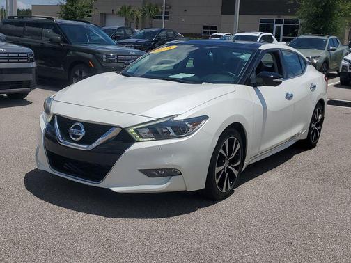 Pearl White 2018 Nissan Maxima 3.5 Platinum