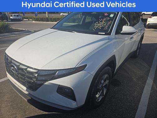 2023 Hyundai TUCSON SE
