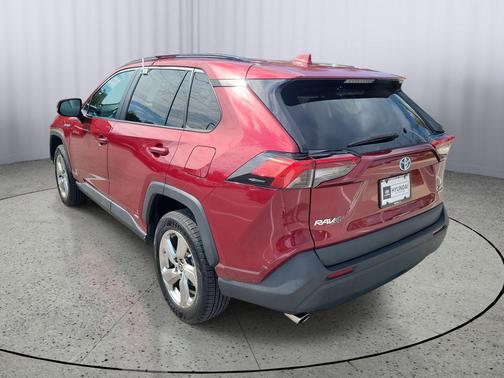 2021 Toyota RAV4 Hybrid XLE Premium