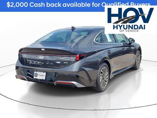 2025 Hyundai SONATA Hybrid Limited