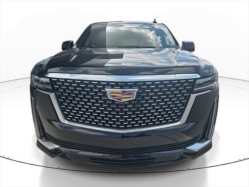 2022 Cadillac Escalade Luxury
