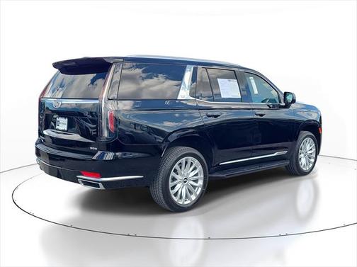 2022 Cadillac Escalade Luxury