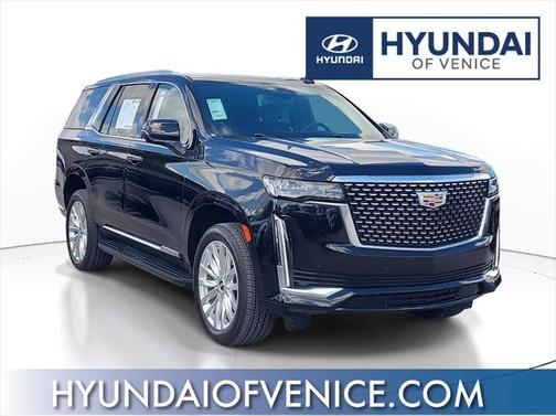 2022 Cadillac Escalade Luxury