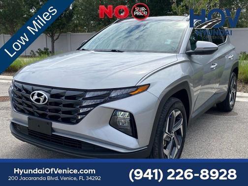 Shimmering Silver 2024 Hyundai TUCSON Hybrid SEL Convenience