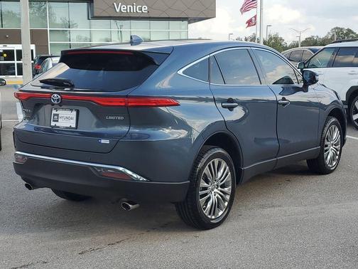 2023 Toyota Venza Limited