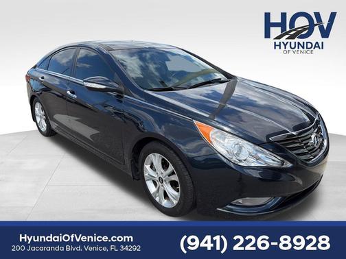 2013 Hyundai SONATA Limited