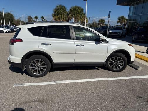 2017 Toyota RAV4 Limited