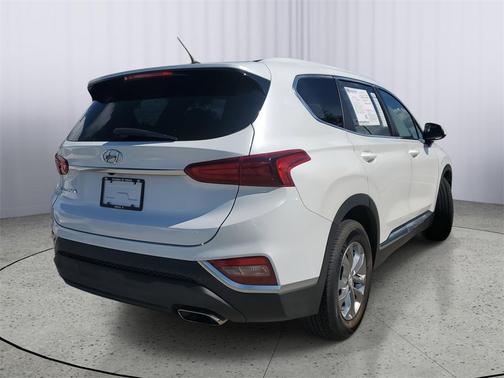 2019 Hyundai SANTA FE SE 2.4