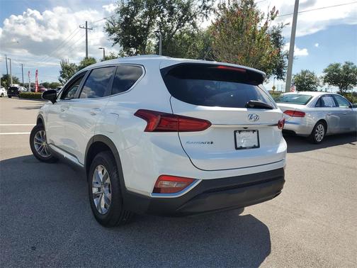 2019 Hyundai SANTA FE SE 2.4