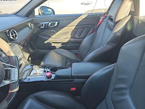 2017 Mercedes-Benz AMG SLC 43 Base