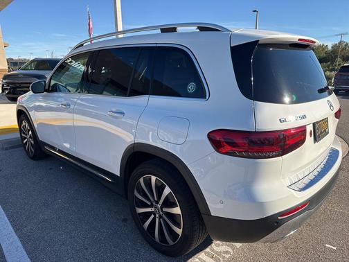 2020 Mercedes-Benz GLB 250 4MATIC