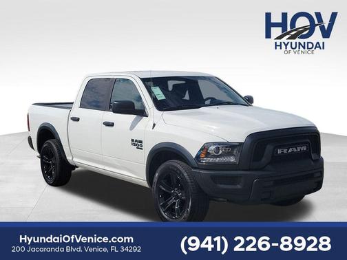 2024 RAM 1500 Classic Warlock Crew Cab 4x4 5'7' Box
