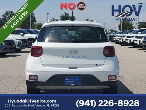 Lunar White 2026 Hyundai VENUE SEL