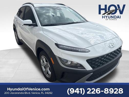 2022 Hyundai KONA SEL