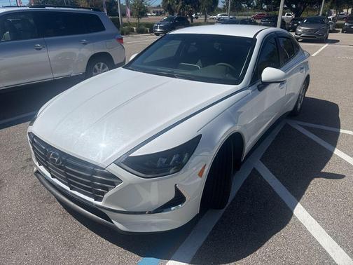 2020 Hyundai SONATA SE