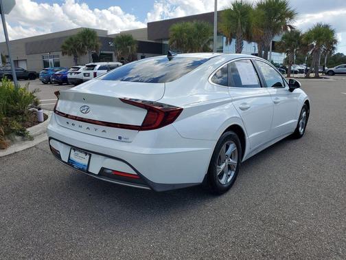 2020 Hyundai SONATA SE
