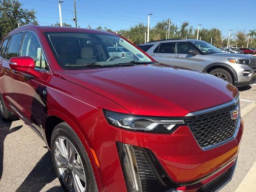 2023 Cadillac XT6 Premium Luxury AWD