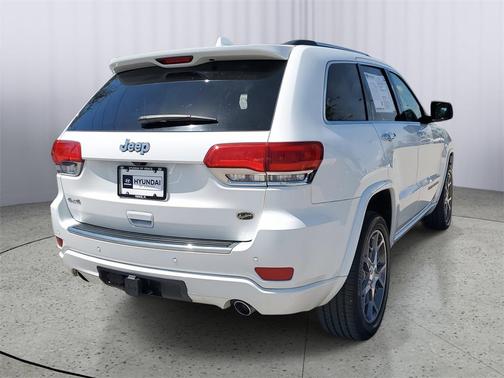 2020 Jeep Grand Cherokee Overland