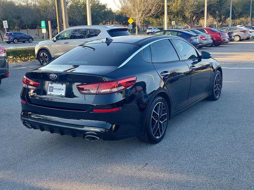 2020 Kia Optima S