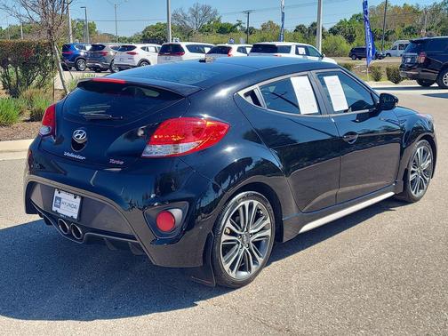 2017 Hyundai Veloster Turbo