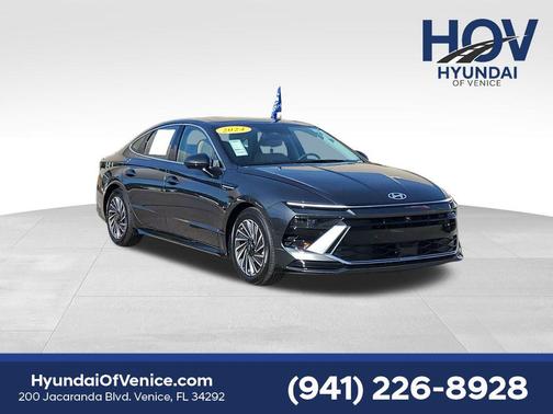 2024 Hyundai SONATA Hybrid Limited