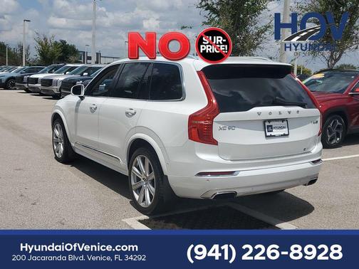 Crystal White Pearl 2019 Volvo XC90 T6 Inscription